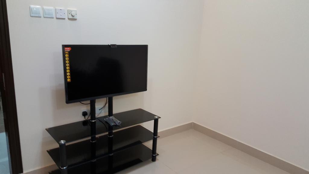 Golden Seasons Furnished Apartment Салала Экстерьер фото