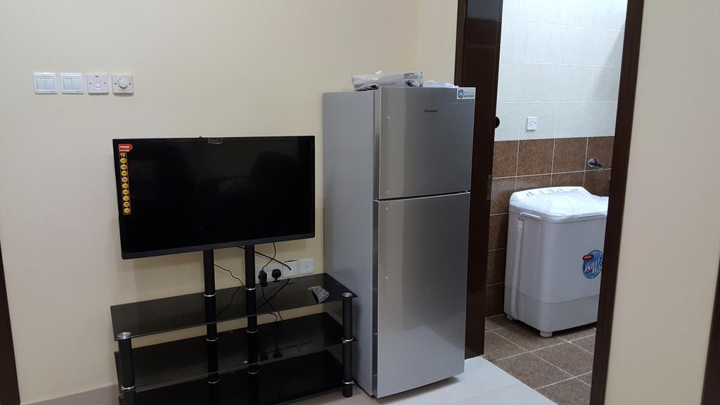 Golden Seasons Furnished Apartment Салала Экстерьер фото