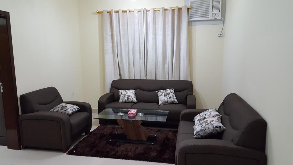 Golden Seasons Furnished Apartment Салала Экстерьер фото